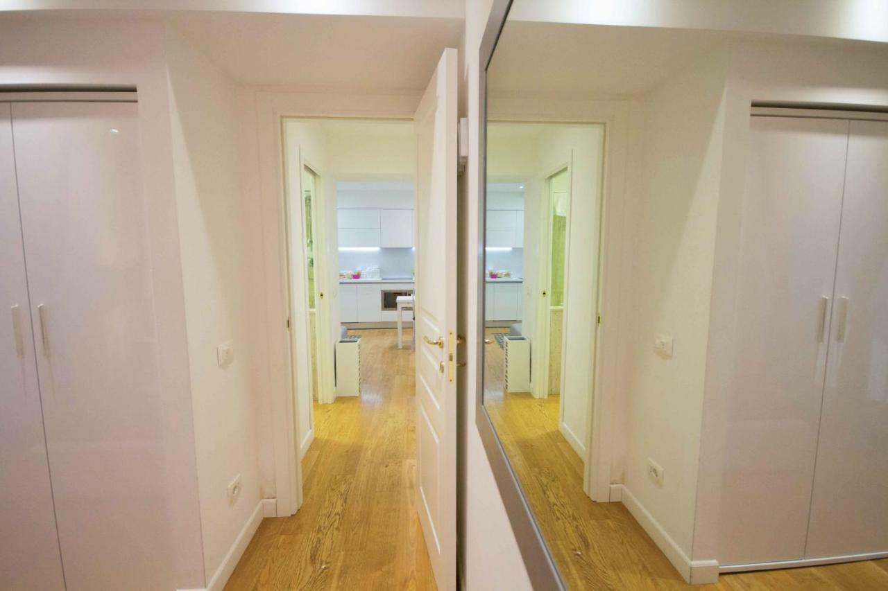 Apartment Via Del Corso Rom